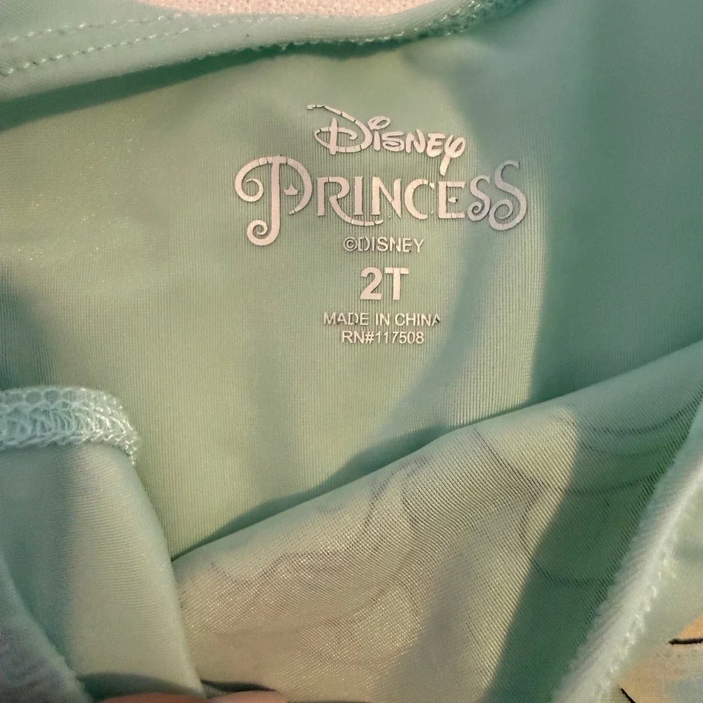 Disney Kids Bundle Lot Size 2T‎